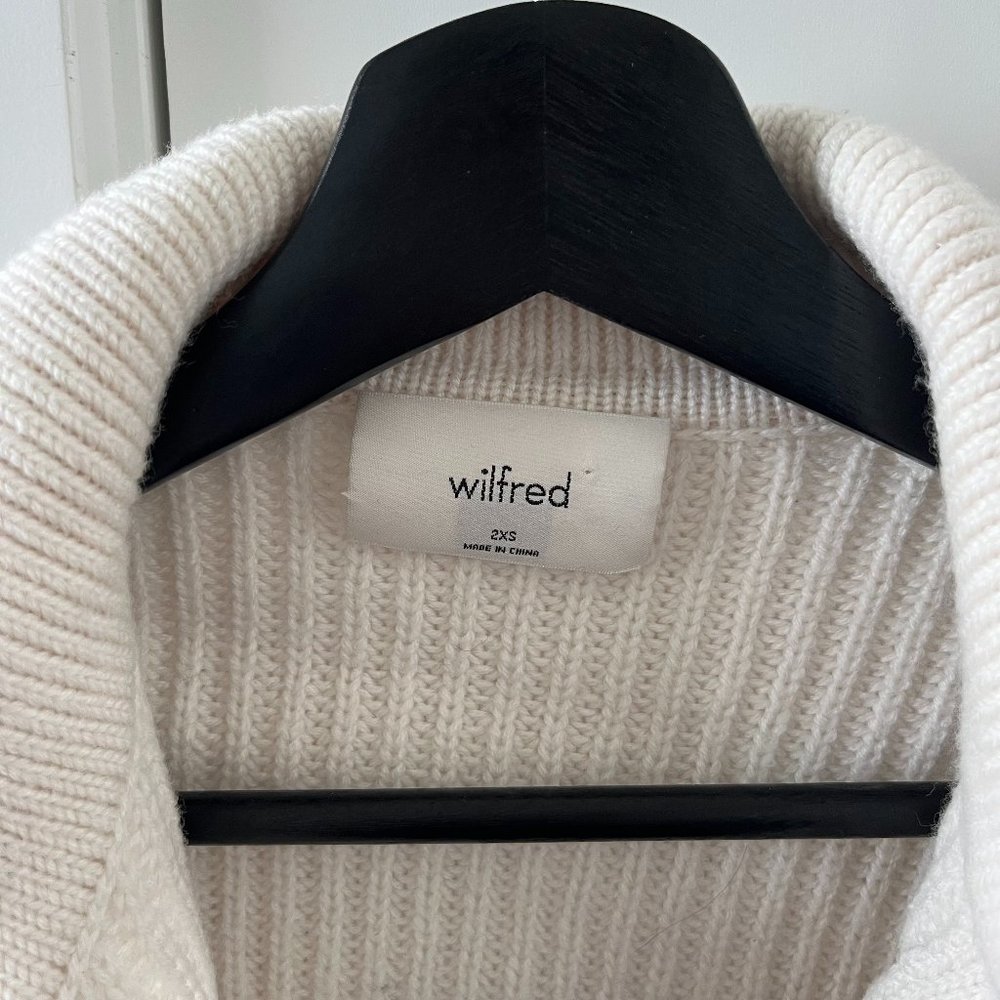 Aritzia Wilfred Nasim Next Door Sweater Cardigan - Picture 3 of 8